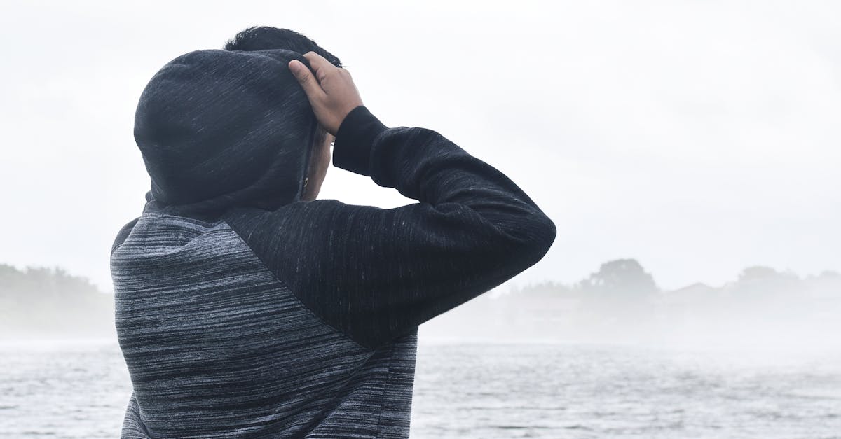 セミリタイアを考える窓辺の風景