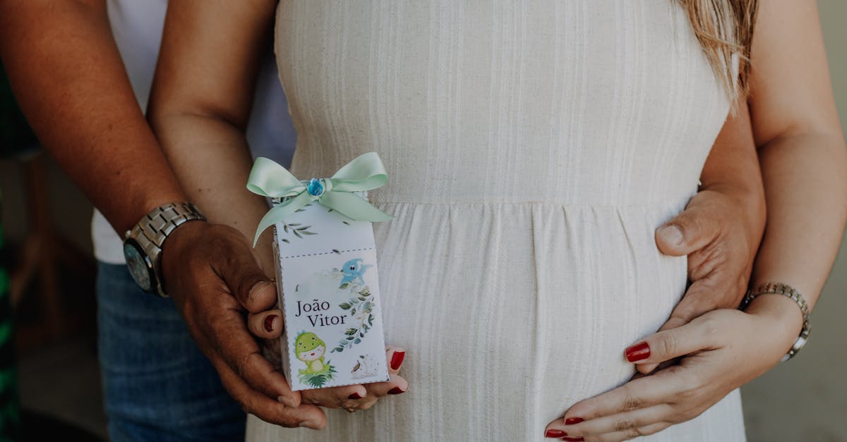 前向きに未来の計画を立てる人のイメージ